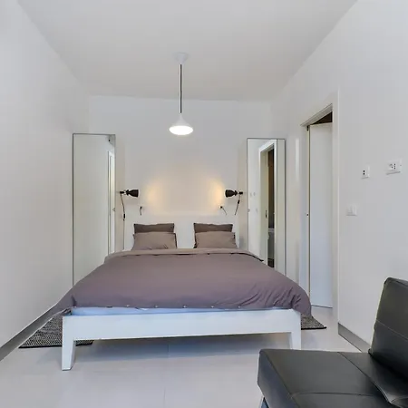 Design 2ˇˇˇˇ Apartament Mali Lošinj