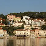 Design 2ˇˇˇˇ Apartament Mali Lošinj