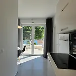 Design 2ˇˇˇˇ Apartament *