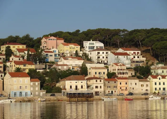 Design 2ˇˇˇˇ Daire Mali Lošinj