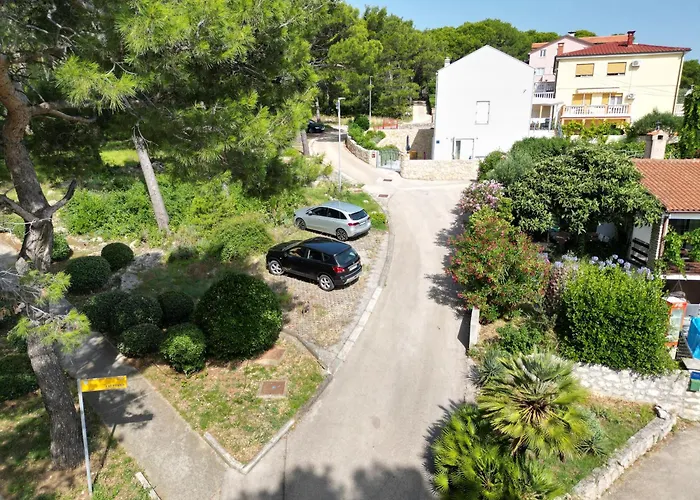 Design 2ˇˇˇˇ Mali Lošinj